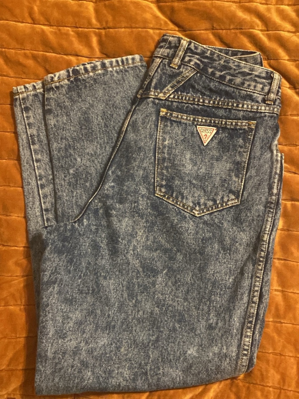 Vintage Guess Women's Light Blue Acid-Wash Straight Jeans